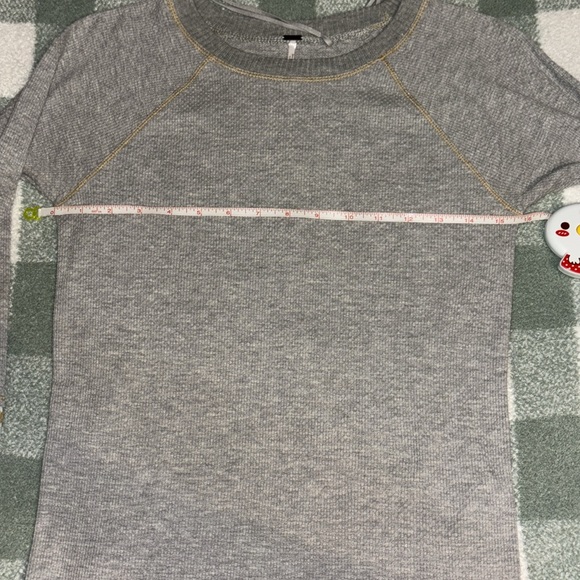 Free People detailed thermal - Picture 5 of 6